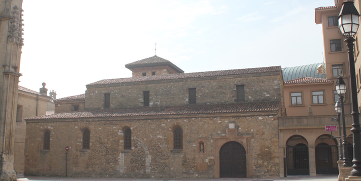 Iglesia San Tirso el Real - Oviedo